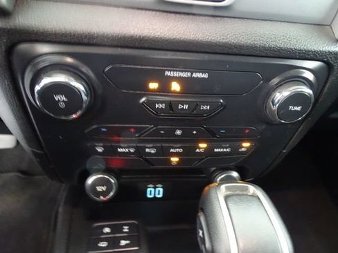 Used 2021 Ford Ranger XLT w/ Equipment Group 301A Mid AWD/4WD image 11