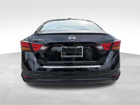 Used 2023 Nissan Altima 2.5 SV image 7