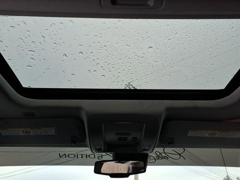 Used 2017 Chevrolet Silverado 2500 LTZ image 15