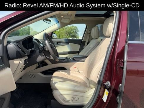 Used 2020 Lincoln Nautilus Reserve w/ Equipment Group 201A AWD/4WD image 8