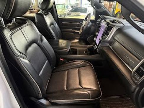Used 2019 RAM 1500 Limited AWD/4WD image 14