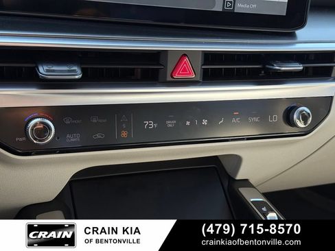Certified 2026 Kia Sorento EX w/ EX Premium Package FWD image 17