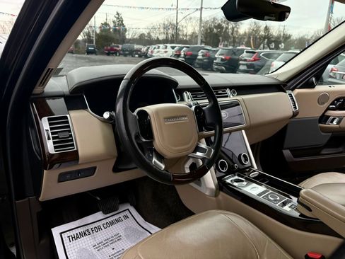 Used 2018 Land Rover Range Rover Long Wheelbase Supercharged image 19
