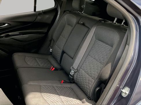 Used 2018 Chevrolet Equinox LT FWD image 21