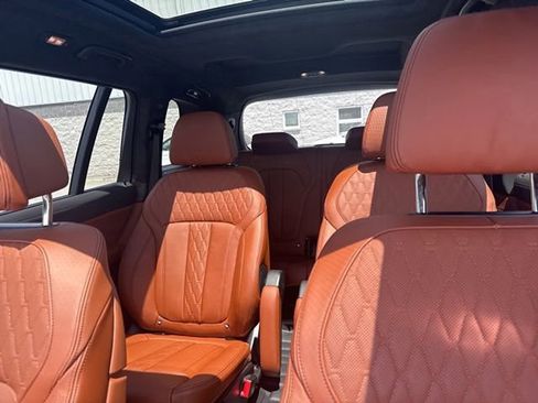 Certified 2026 BMW X7 xDrive40i w/ Executive Package AWD/4WD image 28