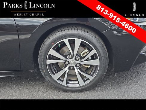 Used 2017 Nissan Maxima Platinum image 31