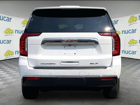 Used 2023 GMC Yukon XL SLT AWD/4WD image 5