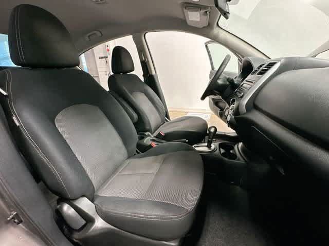 Used 2014 Nissan Versa SV w/ Convenience Package FWD image 18