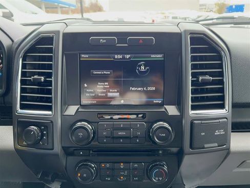 Used 2015 Ford F150 XLT w/ Equipment Group 302A Luxury image 19