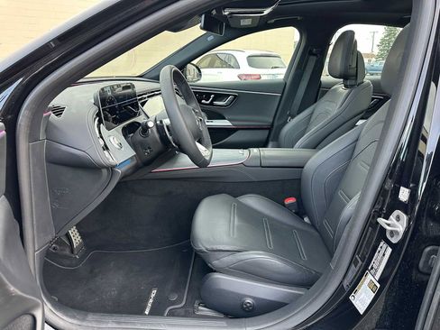 Used 2025 Mercedes-Benz E 53 AMG e 4MATIC Sedan image 20
