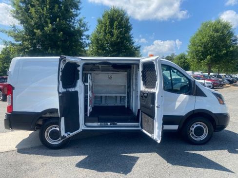 Used 2019 Ford Transit 250 130 Low Roof RWD image 11
