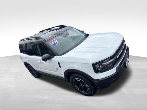 Used 2025 Ford Bronco Sport Outer Banks w/ Outer Banks Tech Package+ image 8
