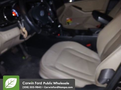 Used 2011 Kia Optima EX image 12