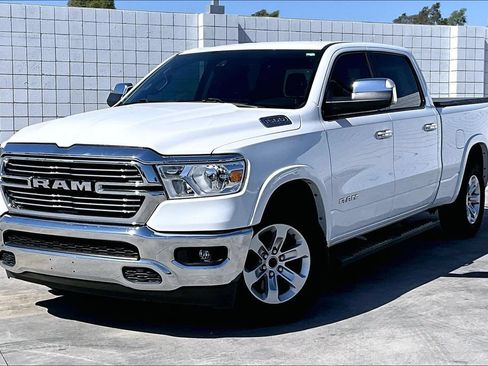 Certified 2022 RAM 1500 Laramie AWD/4WD image 2