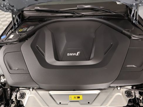 New 2025 BMW i4 xDrive40i w/ M Sport Package image 21