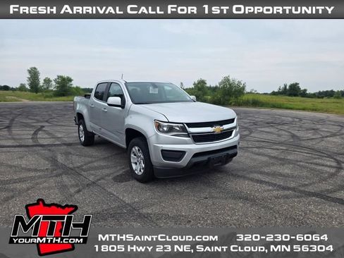 Used 2019 Chevrolet Colorado LT AWD/4WD image 2