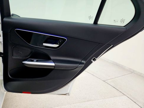 Certified 2024 Mercedes-Benz C 300 Sedan image 28