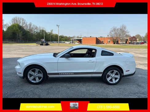 Used 2010 Ford Mustang Coupe 2D image 2