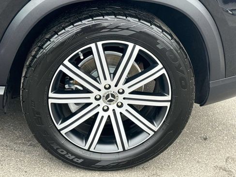 Used 2025 Mercedes-Benz GLE 350 4MATIC image 32