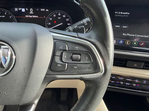 Used 2023 Buick Envision Avenir AWD/4WD image 15