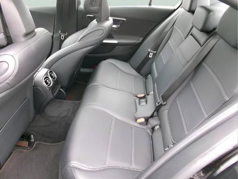 Used 2025 Mercedes-Benz C 300 Sedan image 10