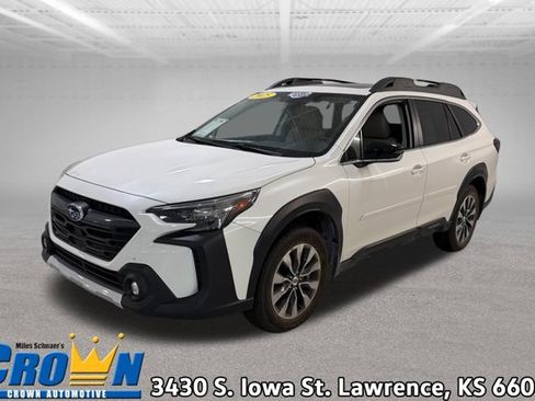 Used 2025 Subaru Outback Limited AWD/4WD image 1