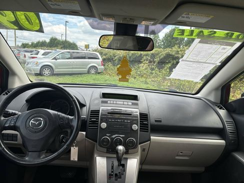 Used 2009 MAZDA MAZDA5 Grand Touring FWD image 9