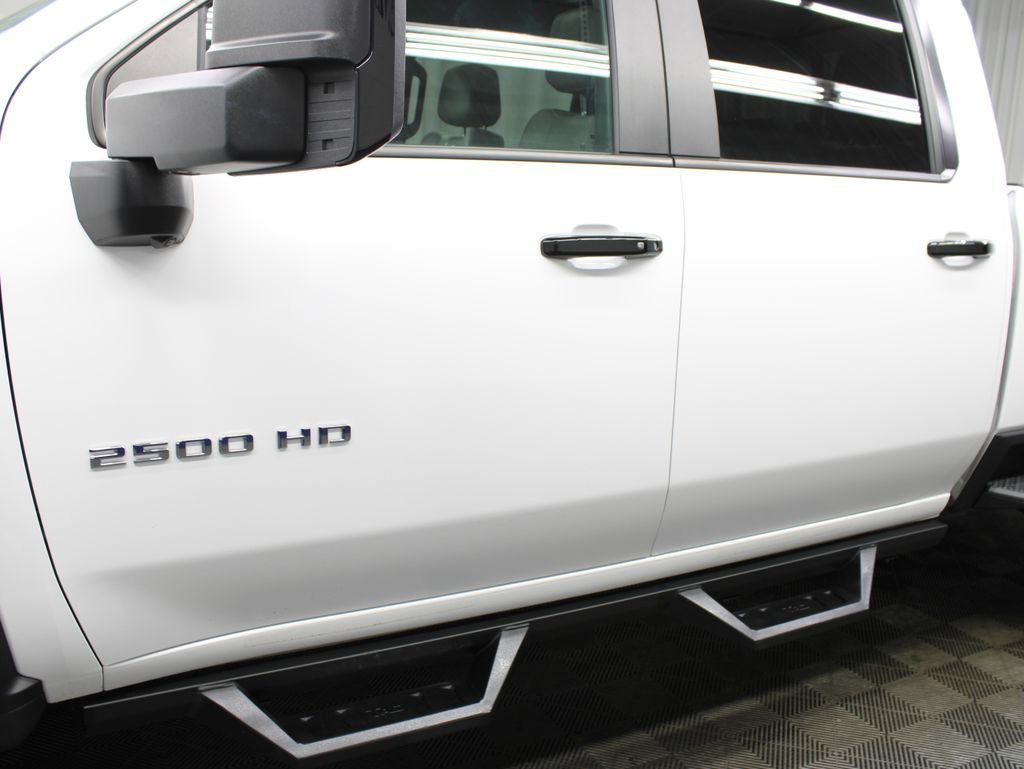Used 2025 Chevrolet Silverado 2500 ZR2 w/ Technology Package AWD/4WD image 53