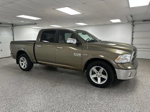 Used 2013 RAM 1500 Laramie w/ Convenience Group AWD/4WD image 2