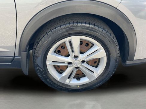 Used 2023 Nissan Kicks S FWD image 32