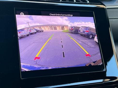 New 2025 Jeep Grand Cherokee Altitude image 20