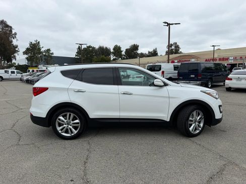 Used 2015 Hyundai Santa Fe Sport 2.0T w/ Option Group 05 FWD image 2