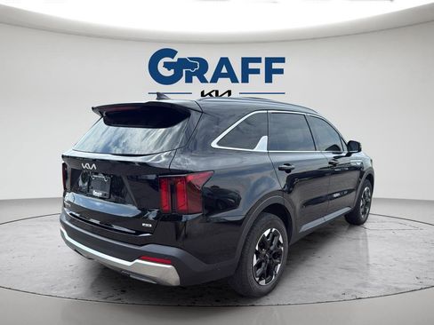 Used 2024 Kia Sorento S w/ Panoramic Sunroof Package AWD/4WD image 7