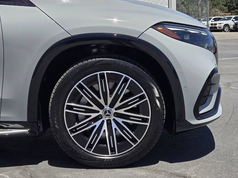 Used 2023 Mercedes-Benz EQS 450+ 4MATIC SUV image 9