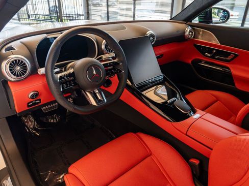 Used 2025 Mercedes-Benz AMG GT 63 image 9