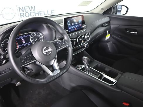 Certified 2025 Nissan Sentra SV w/ Trunk Package image 13