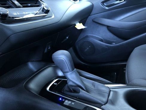 Certified 2025 Toyota Corolla LE image 29