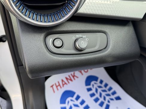 New 2026 Chevrolet Trax LT image 12