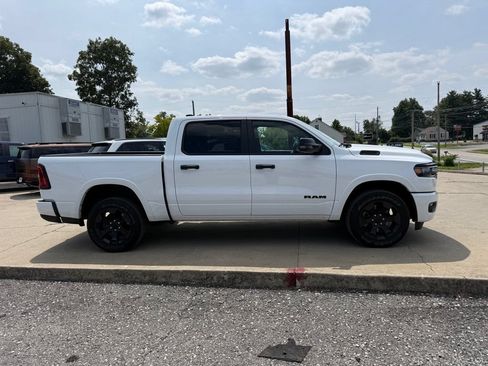 Used 2025 RAM 1500 Big Horn AWD/4WD image 5