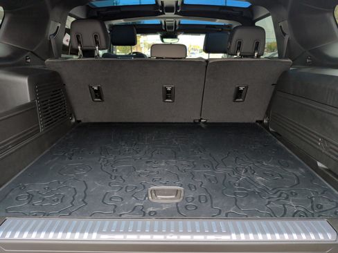 Used 2024 GMC Hummer EV 3X w/ Extreme Off-Road Package image 32