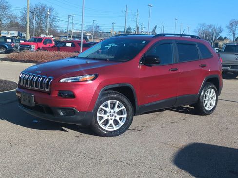 Used 2016 Jeep Cherokee Sport w/ Cold Weather Group image 1