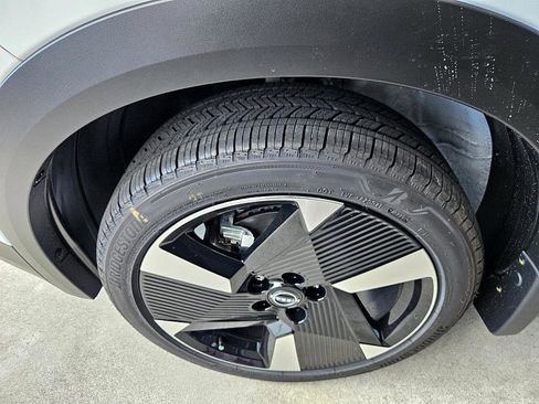 New 2026 Nissan Kicks SR w/ Cold Weather Package image 20