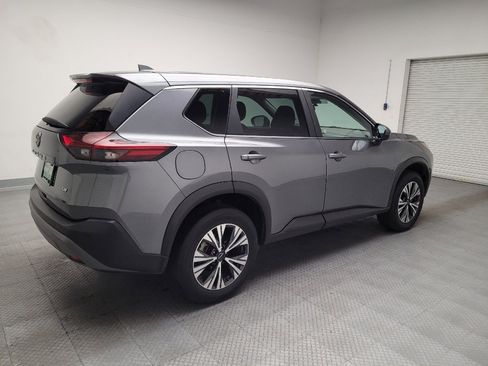 Used 2023 Nissan Rogue SV image 10