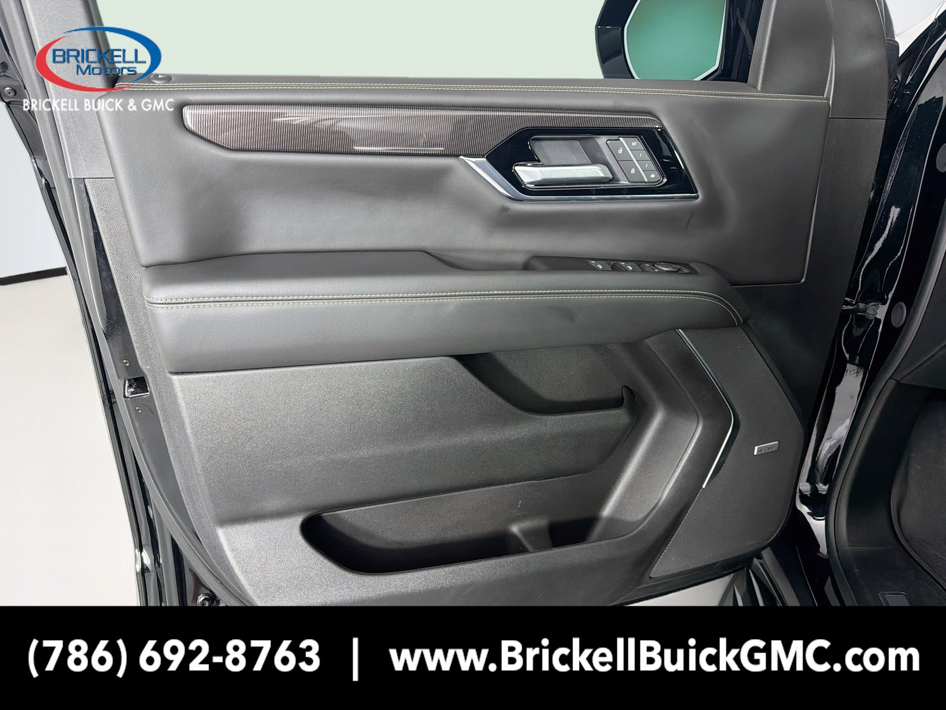 Used 2026 GMC Yukon Elevation w/ Elevation Premium Package RWD image 26