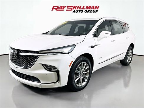 Used 2023 Buick Enclave Avenir w/ Avenir Technology Package image 3