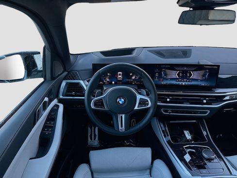 Used 2025 BMW X5 M60i w/ Climate Comfort Package image 22