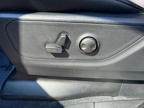 Used 2026 RAM 1500 Big Horn AWD/4WD image 5