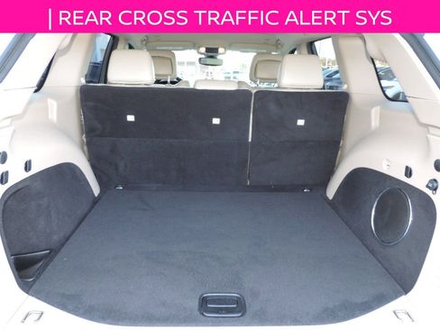 Used 2019 Jeep Grand Cherokee Limited image 14