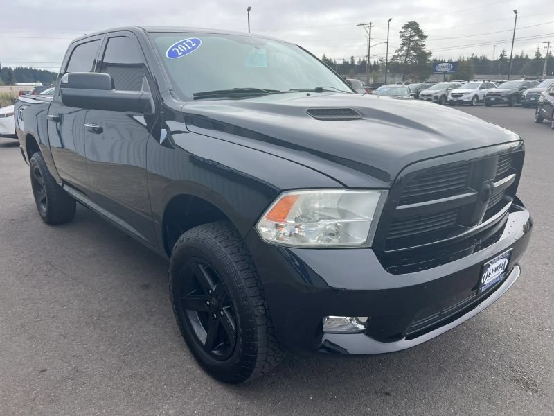 Used 2012 RAM 1500 Sport w/ Sport Premium Group AWD/4WD image 4