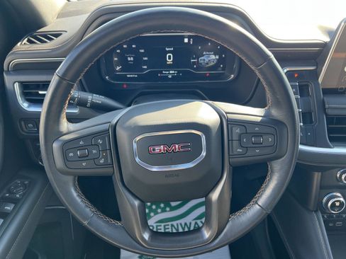 Used 2022 GMC Yukon AT4 image 22